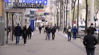 Mariahilfer Straße am Dienstag [upl. by Dnomde548]