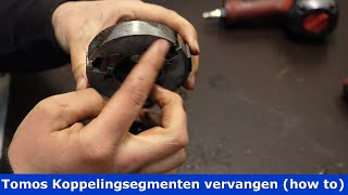 Tomos A35 koppelingsegmenten vervangen how to [upl. by Gigi749]