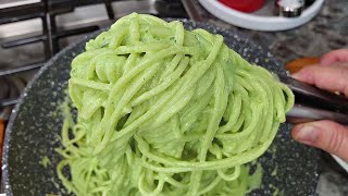 GREEN SPAGHETTI  EASY Mexican Style Green Spaghetti  Spaghetti Verde Recipe [upl. by Yelik394]