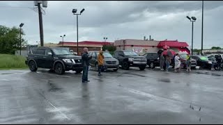 Skiatook teachers line up to say goodbye to students [upl. by Leribag]