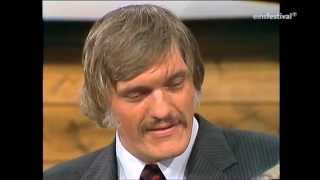 German TVShow  Am laufenden Band 1979  Richard Kiel [upl. by Baptlsta661]