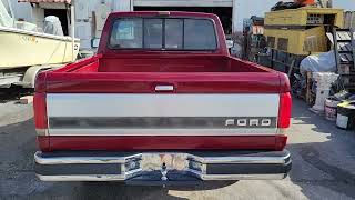 1990 Ford F150 Lariat XLT [upl. by Murrell421]