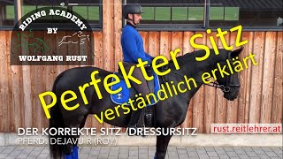 F6 Der Sitz des Reiters am Pferd Dressursitz genau erklärt Richtig am Pferd sitzen lernen [upl. by Aliuqat]