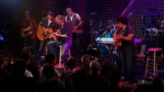 Hall amp Oates  Maneater HD Live [upl. by Jac428]