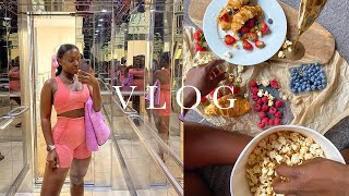 INDOORS DATE NIGHT amp A TESTIMONY  WEEKLY VLOG [upl. by Nikaniki]