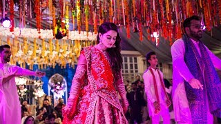 Minal Khan Dance Performance on Aiman Khan Mehndi [upl. by Morven]