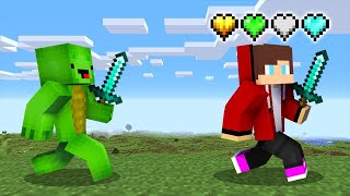 Custom Hearts Speedrunner VS Hunter in Minecraft [upl. by Korb]