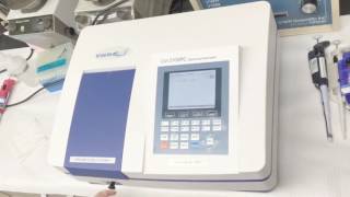 VWR spectrophotometer use in lab [upl. by Eul]