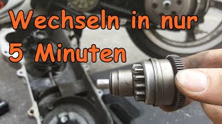 Anlasserfreilauf beim Rex Roller wechseln  Rollerfix [upl. by Esylla]