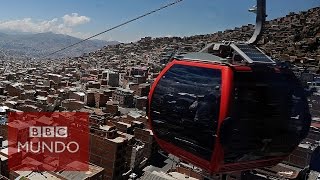 Bolivia el teleférico que unió dos mundos  BBC Mundo [upl. by Lewin]