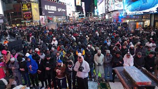 LIVE TARAWEEH IN TIMES SQUARE [upl. by Suirrad479]