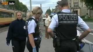 Streifenpolizei im Einsatz  Dokumentation [upl. by Nnylirej389]