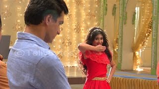 Naira and Kartik aka Shivangi and Mohsins DANCE in Yeh Rishta kya Kehlata hai [upl. by Macdougall]