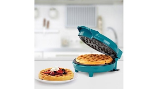 Holstein Housewares Waffle Maker [upl. by Giardap]