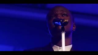 Lord Lombo  EMMANUEL Version concert Showbuzz [upl. by Elodie]